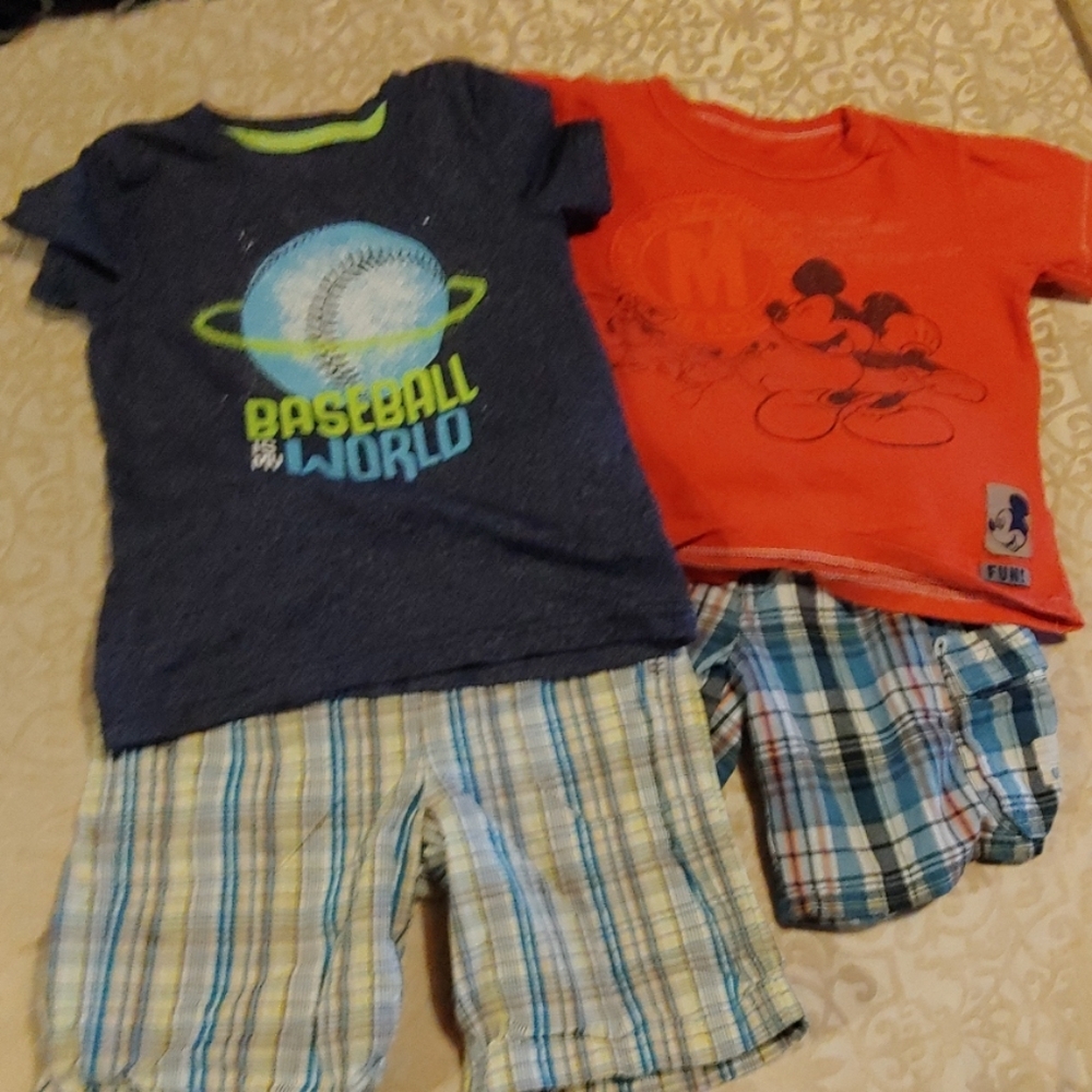 Set of boys size 4T outfit
